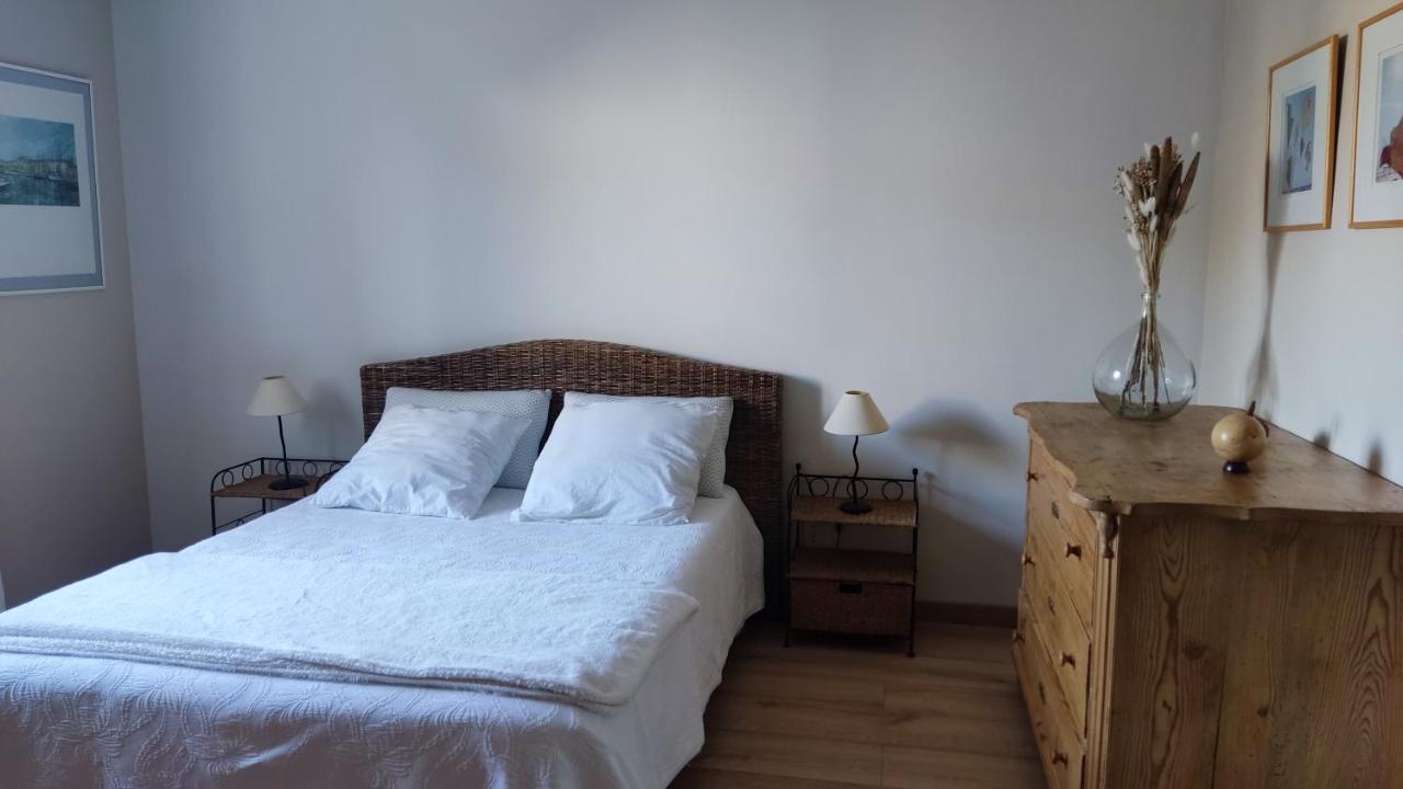 Chambre Et Petit Dejeuner Sérignan-du-Comtat Exterior foto